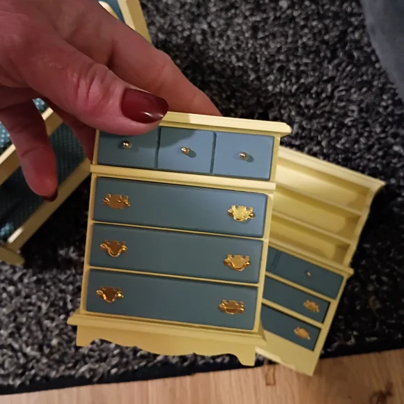 Vintage Doll House Bedroom Set with Blue and Cream Furniture - Picture 6 of 9